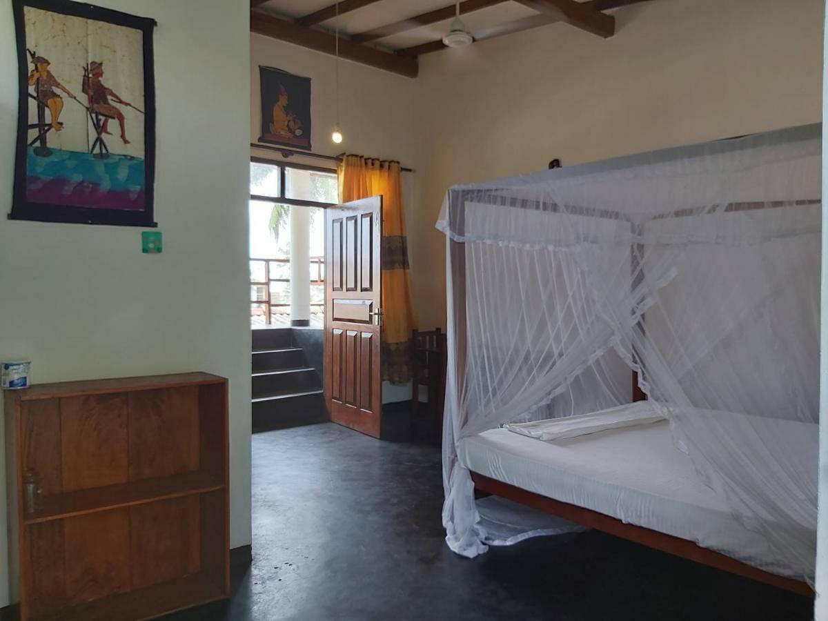 Sunstyle Mirissa Guest House Buitenkant foto