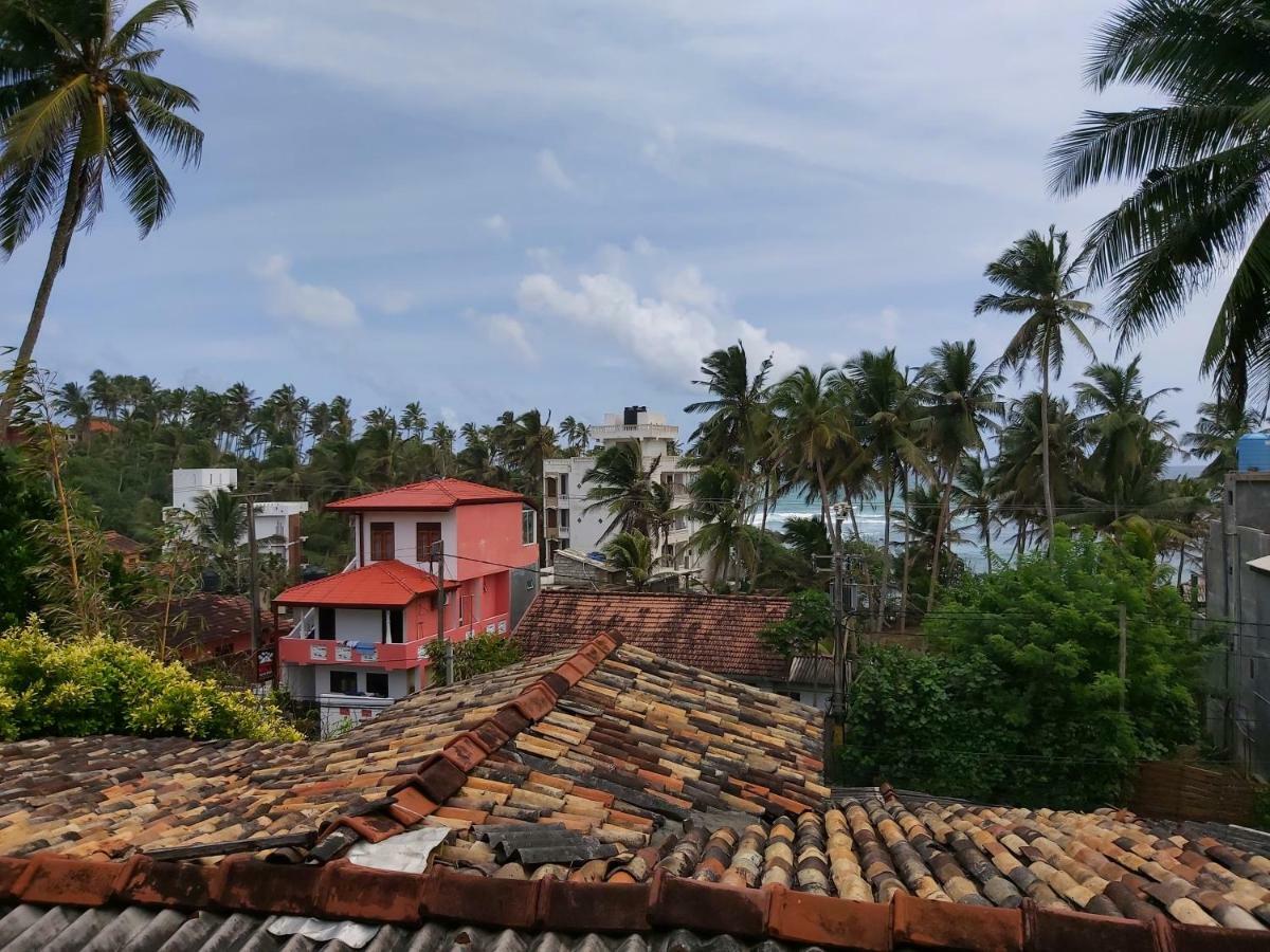 Sunstyle Mirissa Guest House Buitenkant foto